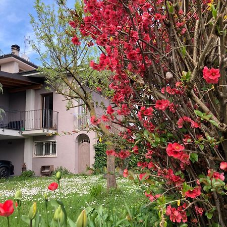 Appartement Al Clisi Graziosa Mansarda à Villanuova sul clisi Extérieur photo