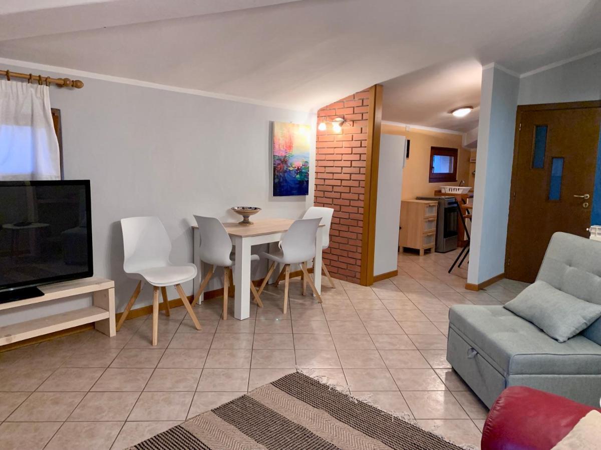 Appartement Al Clisi Graziosa Mansarda à Villanuova sul clisi Extérieur photo